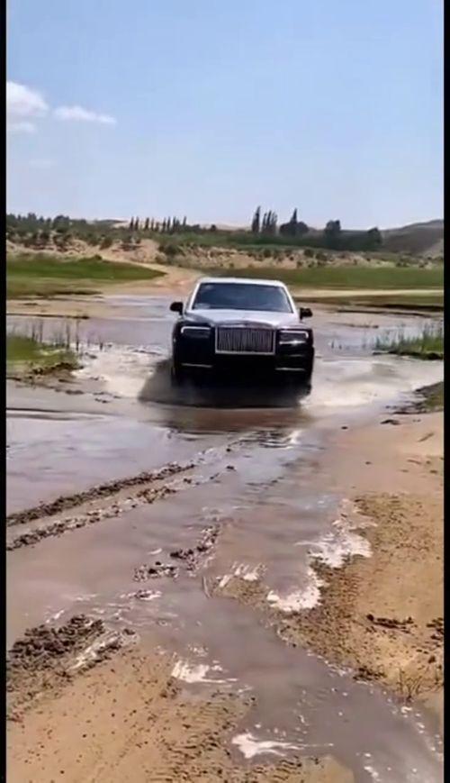 国产硬派越野爬坡视频,挑战极限！国产硬派越野车爬坡绝技大揭秘